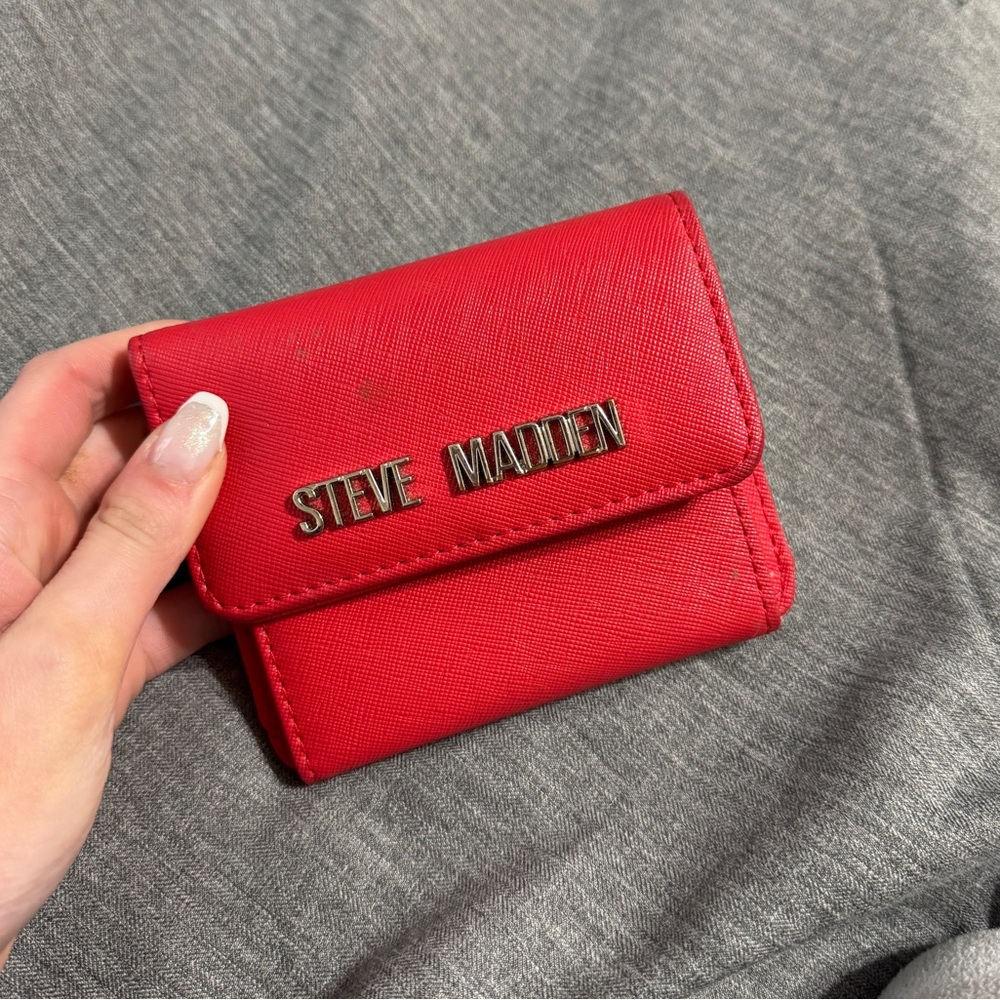 Steve Madden Wallet (red)